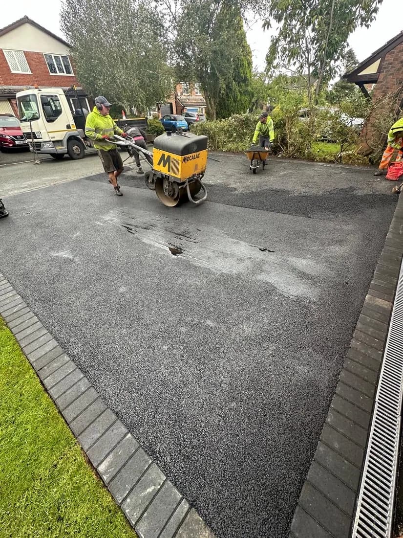 Finished tarmac driveways project